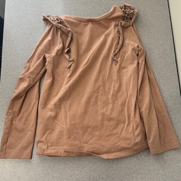 H&M Adventure Is Out There Top - Picture 5 of 5